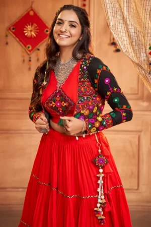 Latest Designer Chaniya Choli for Navratri - BUYON