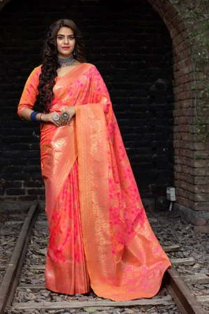 Pink Banarasi Weaving Silk Exclusive Saree - BUYON