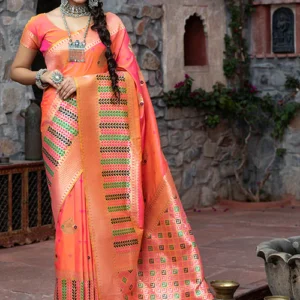 Pink Banarasi Weaving Silk Exclusive Saree - BUYON