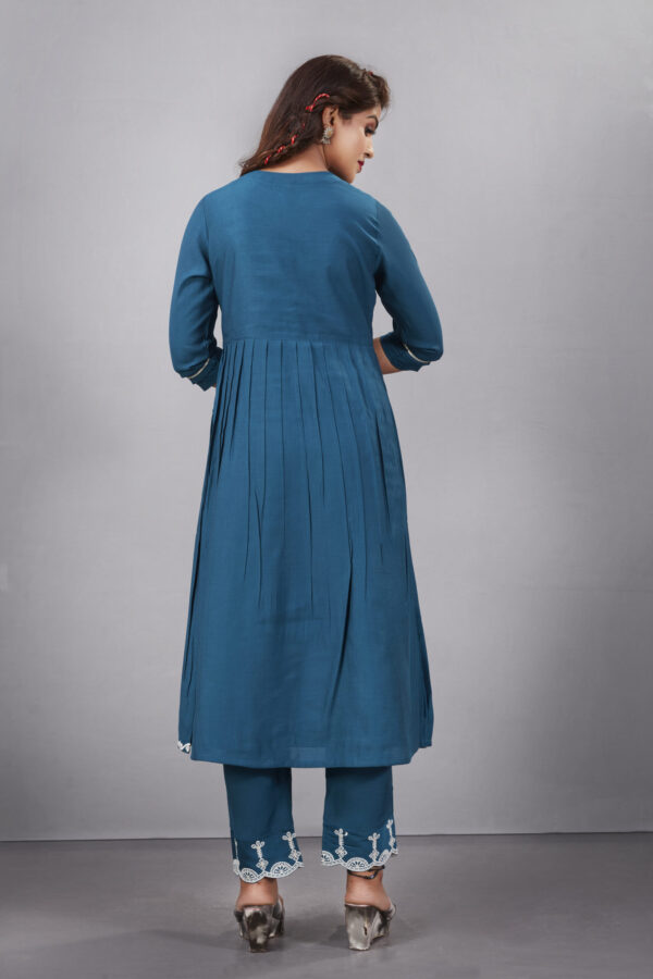 Blue Muslin Silk Lucknowi Style Salwar Kameez - BUYON