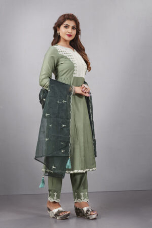 Light Green Muslin Silk Lucknowi Style Salwar Kameez - BUYON