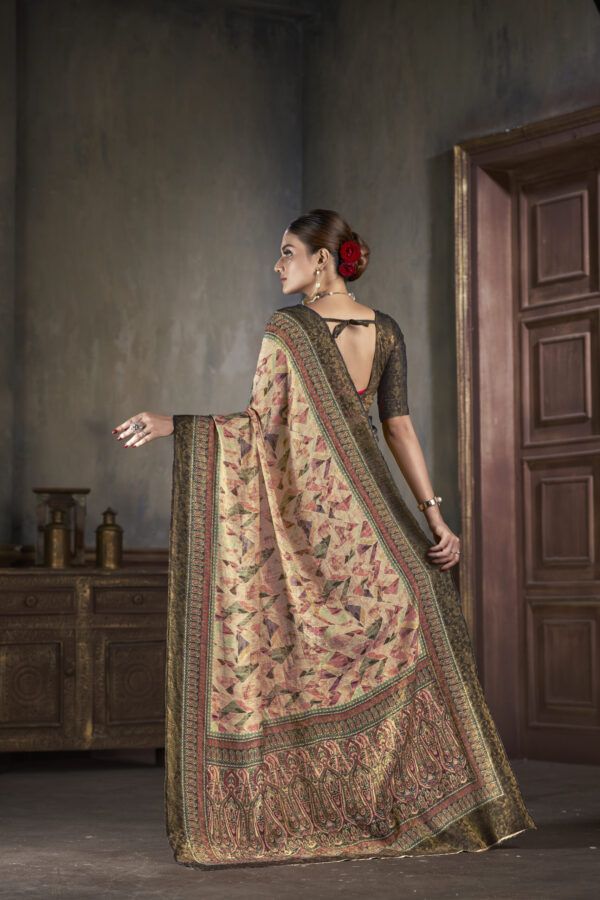 6.30m Multi-Color Silk Saree & Digital Print Blouse - BUYON