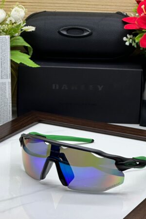 Oakley Sports Sunglasses (Green) - BUYON