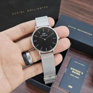 Daniel Wellington Petite Sterling – Elegant Couple's Watch