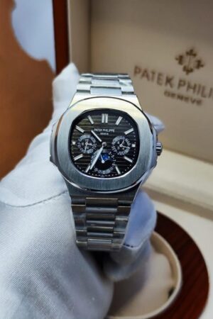 Patek Philippe Calendar Nautilus Automatic Watch