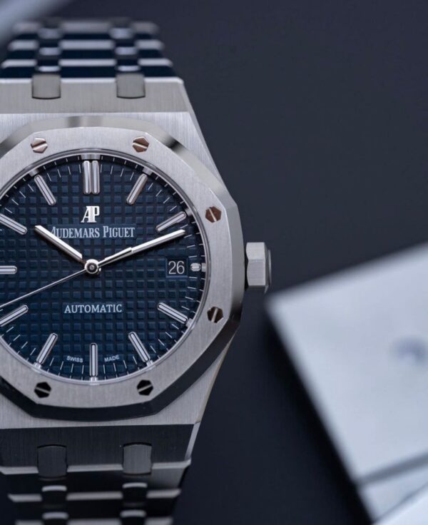 Audemars Piguet Royal Oak Watch for Men 3