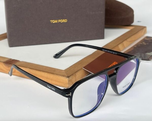 Tom Ford Spectacle 2