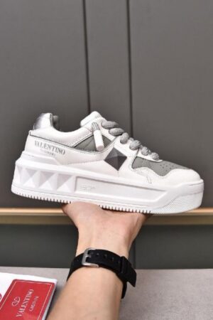 Valentinoo Garavani VL7N Sneakers Replica Shoes