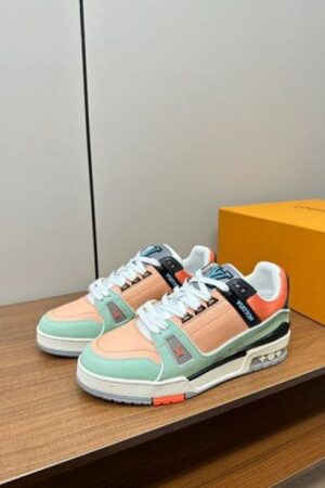 Louis Vuitton Trainers Multi Orange 7A Shoes