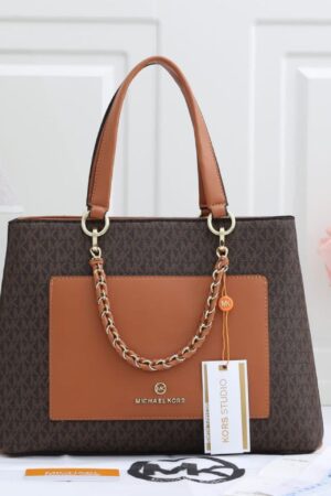 Michael Kors Classic Medium Tote Bag (Brown)