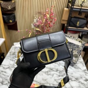 Dior 30 Montaigne Flap Black Sling Bag for Women