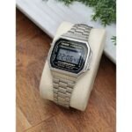 buy luxurious casio watch for men zs844